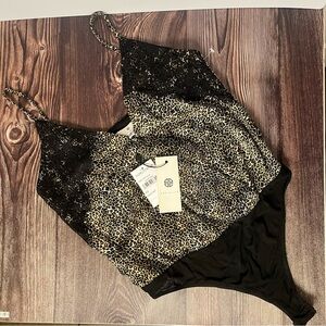 Socialite Leopard Cheetah Print and Black Lace V-Neck Bodysuit Tank size XS NWT